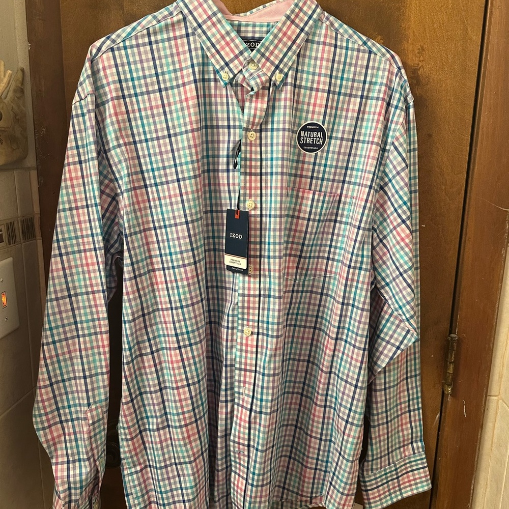 NWT IZOD Men's Multicolor Plaid Striped Shirt